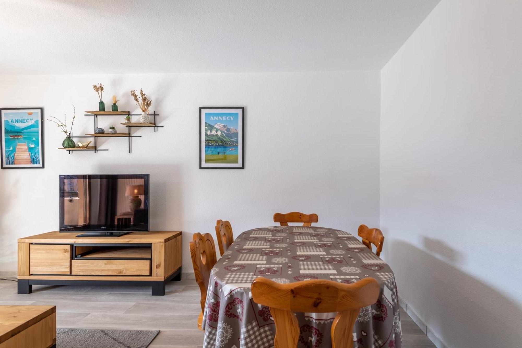Ducs De Savoie - Comfortable Flat A Stone'S Throw From The Old Town อานซี ภายนอก รูปภาพ